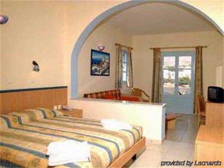 Santo Miramare 4* Perissa (Santorini)